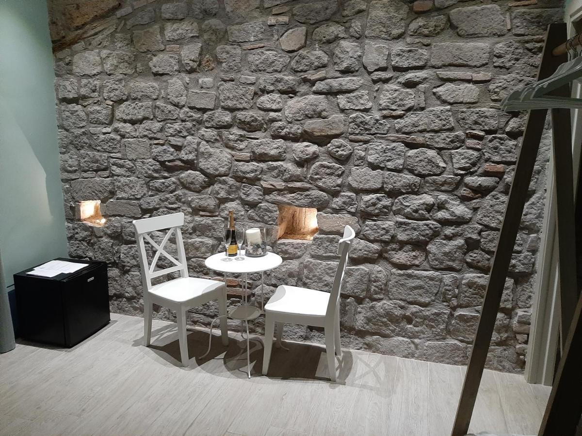 Al22 Di Piazza Del Gesu Hotel Витербо Екстериор снимка