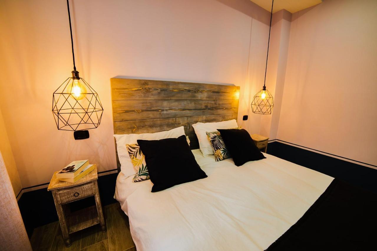 Al22 Di Piazza Del Gesu Hotel Витербо Екстериор снимка